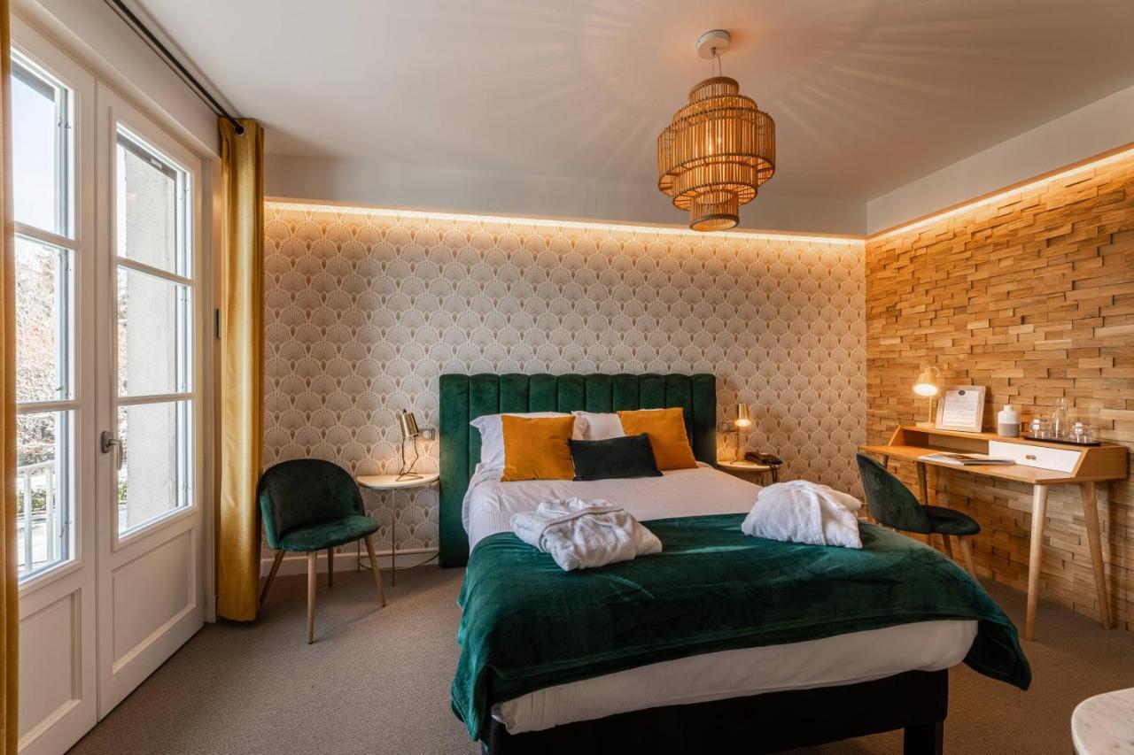 Le Bailliage Hotel & Spa Salers Esterno foto