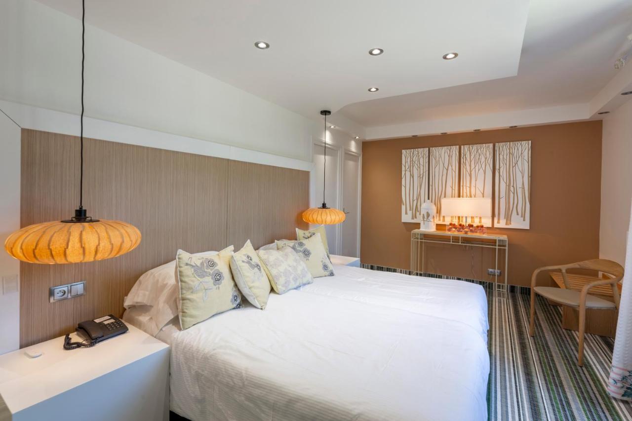 Le Bailliage Hotel & Spa Salers Esterno foto